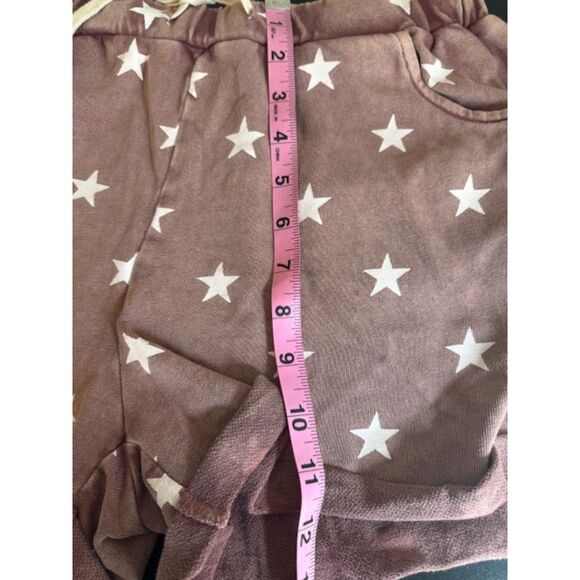 NWT Easel Los Angeles Rust Color Star Jrs Junior Shorts Size Medium - Picture 6 of 8